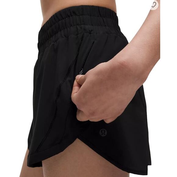 Lululemon Women’s Track That High-Rise Lined Short 3" Black Leopard Size 6 - Picture 8 of 9
